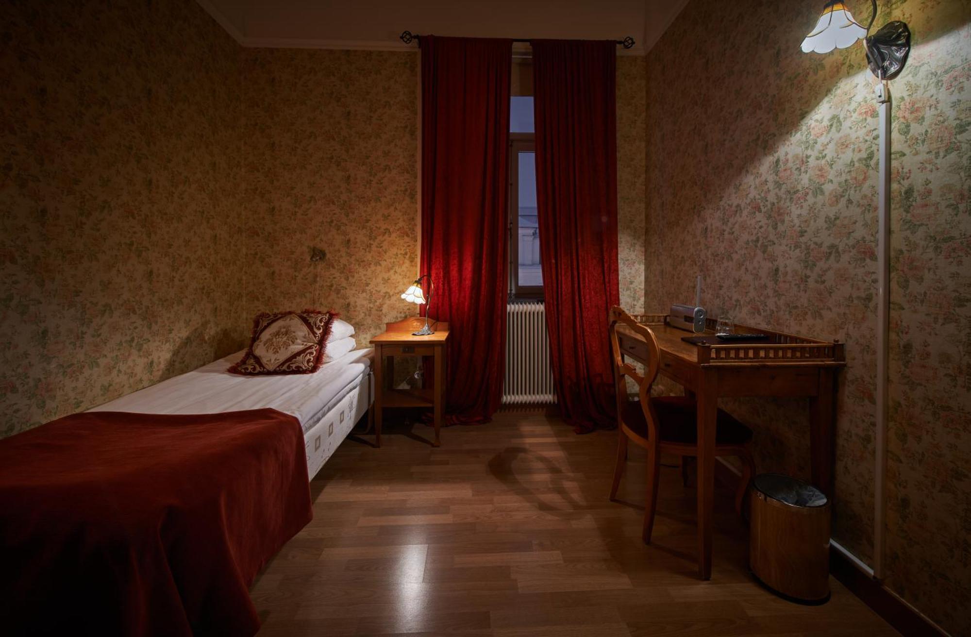 Hotell Laeckoe Lidköping Dış mekan fotoğraf