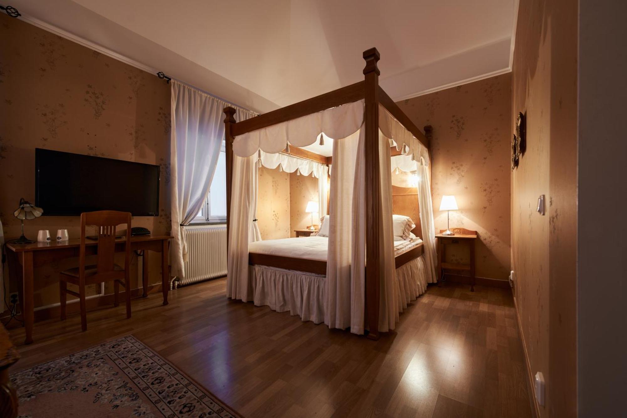 Hotell Laeckoe Lidköping Dış mekan fotoğraf
