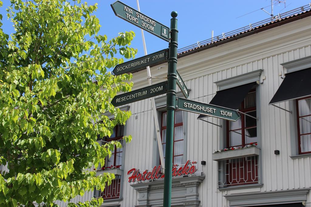 Hotell Laeckoe Lidköping Dış mekan fotoğraf