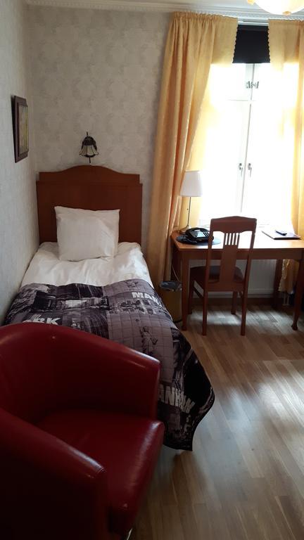 Hotell Laeckoe Lidköping Dış mekan fotoğraf