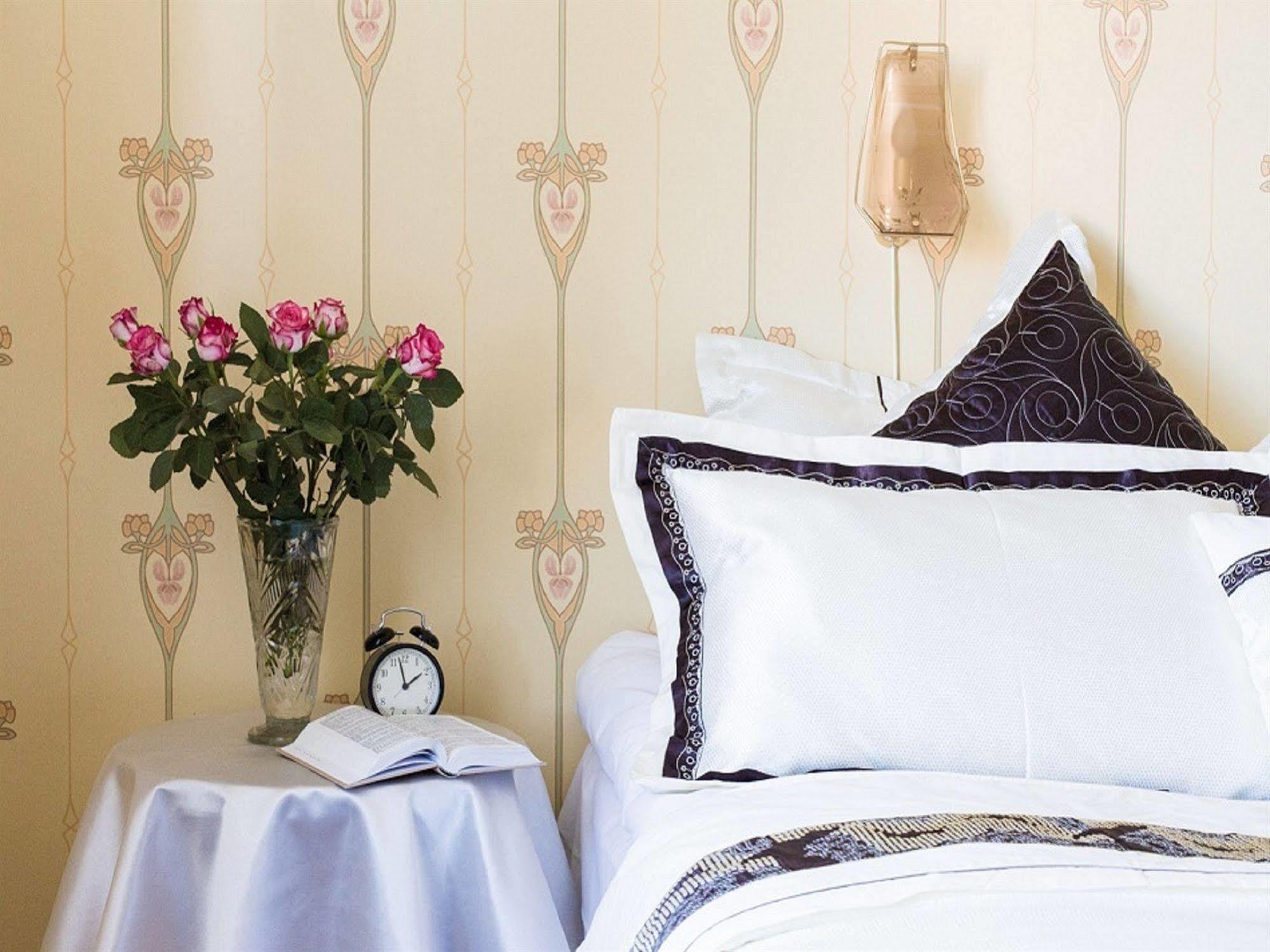 Hotell Laeckoe Lidköping Dış mekan fotoğraf