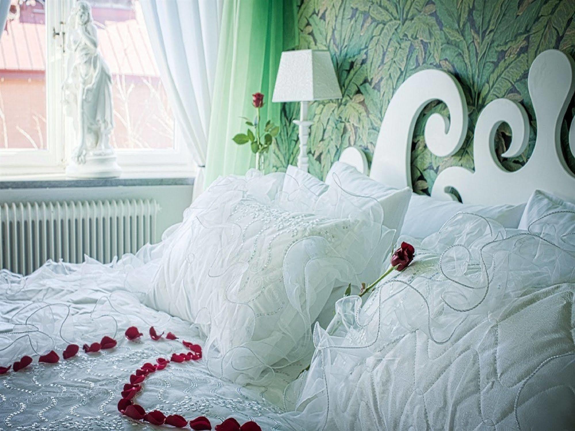 Hotell Laeckoe Lidköping Dış mekan fotoğraf
