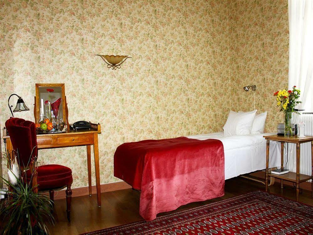 Hotell Laeckoe Lidköping Dış mekan fotoğraf